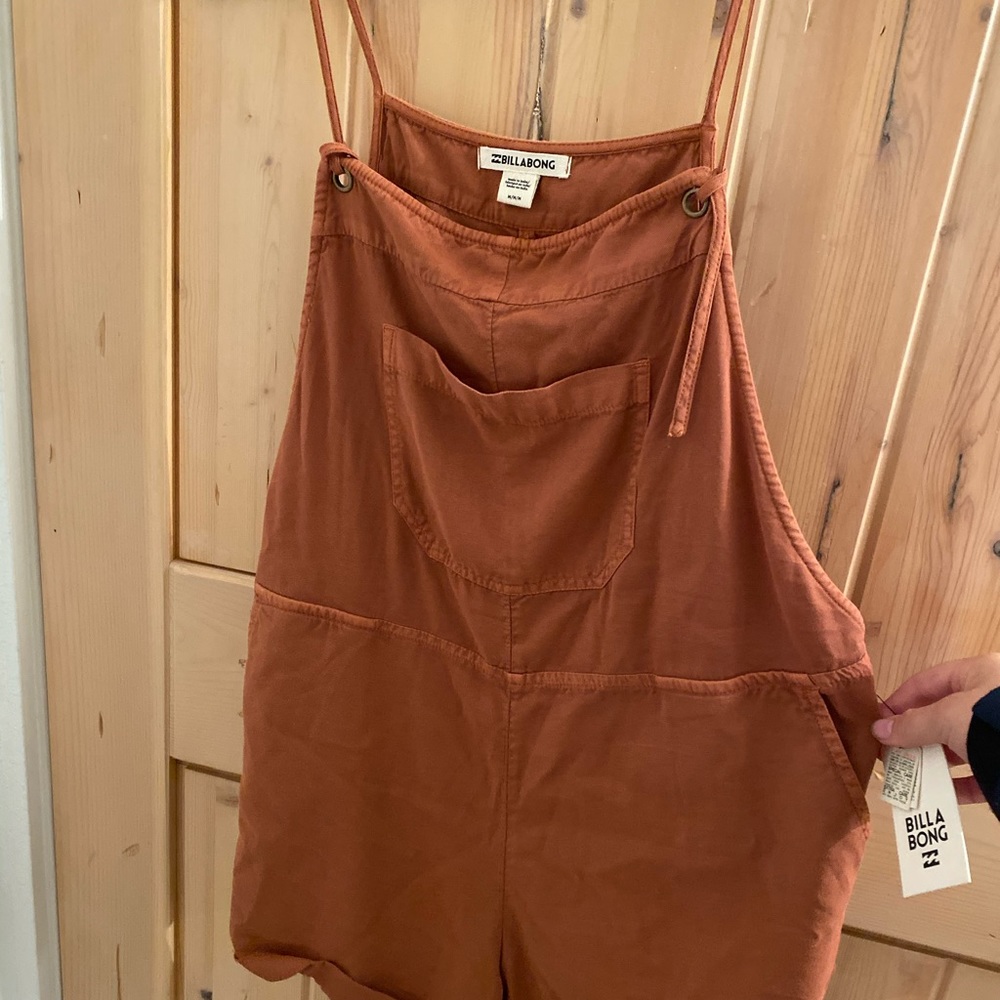 Cute romper!